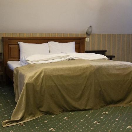 Pivdenna Brama Khmelʼnytsʼkyy Buitenkant foto